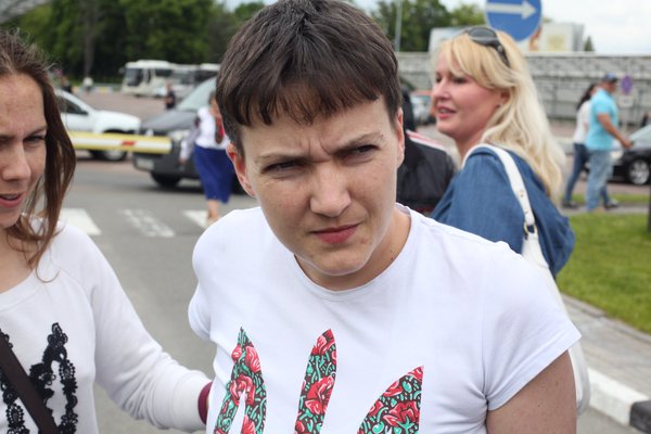 Надежда Савченко на свободе!