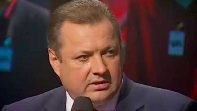 Экс-председатель Госфинуслуг Гордиенко выиграл суд у Кабмина